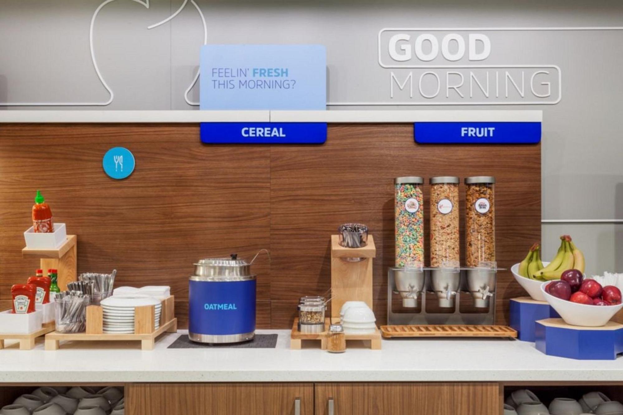 Holiday Inn Express Fremont By Ihg Luaran gambar